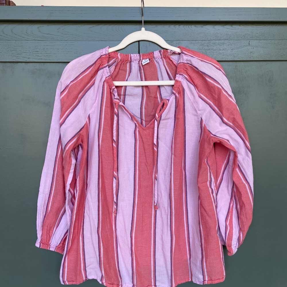 Loosely fit blouse in M